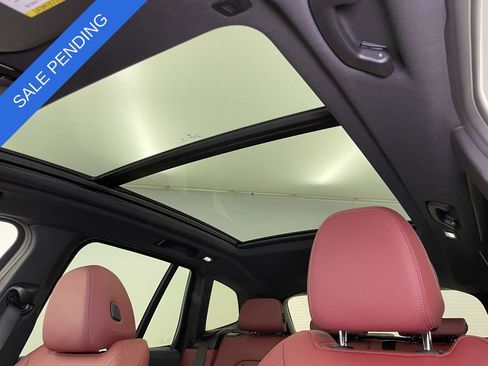 Used 2023 BMW X3 M40i AWD/4WD image 15