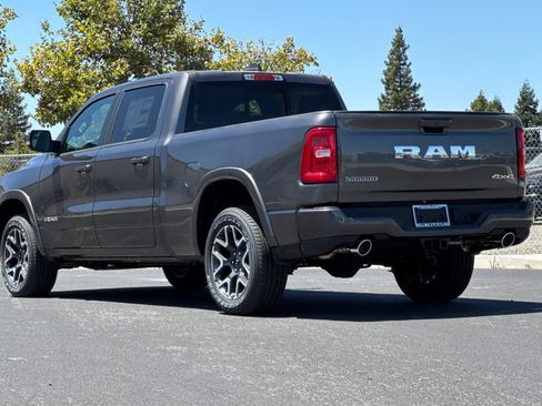 New 2026 RAM 1500 Laramie w/ Sport Appearance Package AWD/4WD image 5