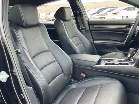 Certified 2022 Honda Accord Sport image 25