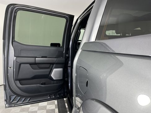 Used 2025 Ford F150 Lariat w/ Equipment Group 502A High image 12