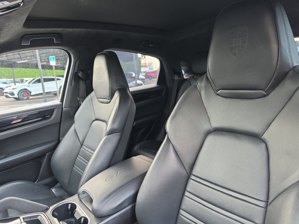 Used 2021 Porsche Cayenne GTS AWD/4WD image 24