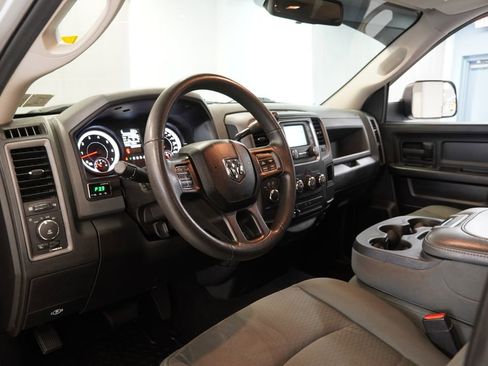 Used 2014 RAM 1500 Express image 6