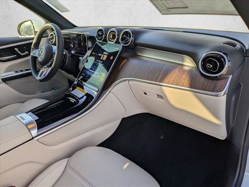 Certified 2026 Mercedes-Benz GLC 300 image 19