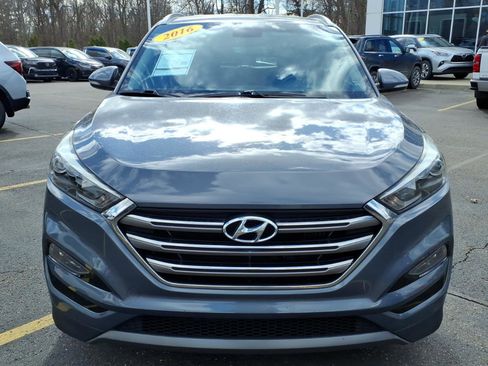 Used 2016 Hyundai Tucson Limited image 2