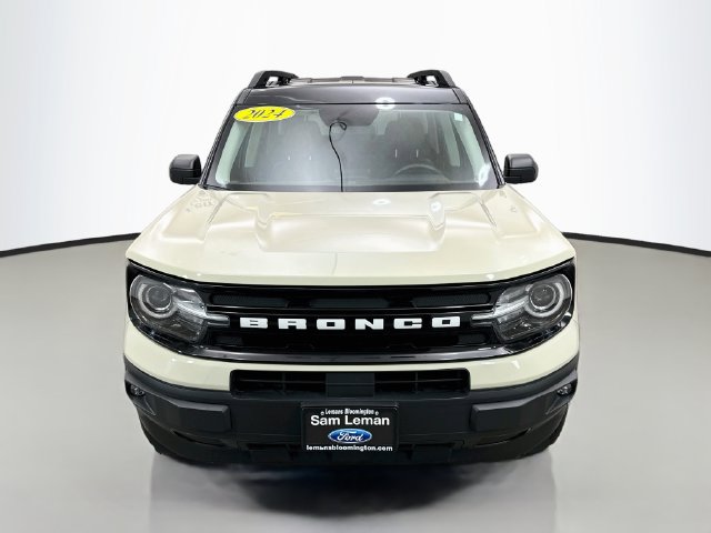 Used 2024 Ford Bronco Sport Outer Banks w/ Tech Package AWD/4WD image 2