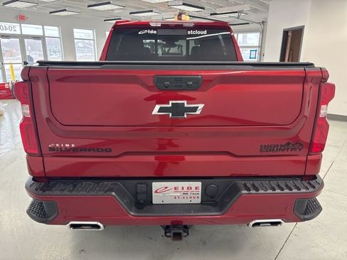 Used 2024 Chevrolet Silverado 1500 High Country w/ High Country Premium Package image 12