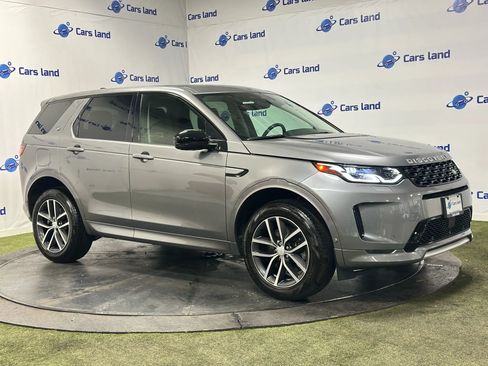 Used 2025 Land Rover Discovery Sport S image 2