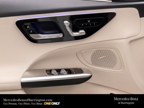 New 2026 Mercedes-Benz C 300 4MATIC Sedan image 15
