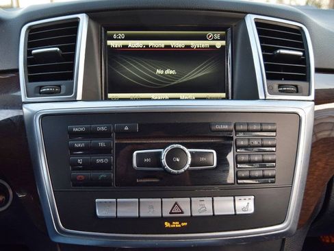 Used 2015 Mercedes-Benz ML 350 4MATIC image 25