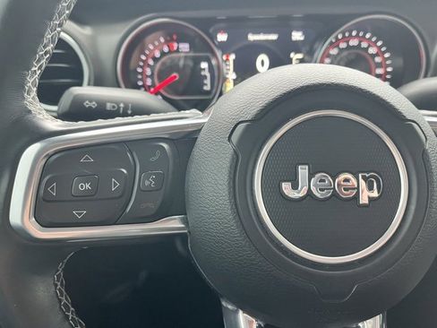 Used 2022 Jeep Gladiator Rubicon w/ LED Lighting Group image 24