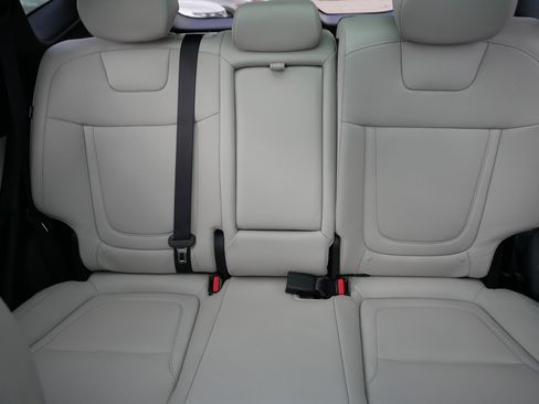 Used 2025 Hyundai Tucson SEL image 13