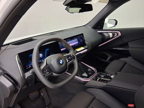 New 2026 BMW X3 xDrive30 w/ Premium Package image 2