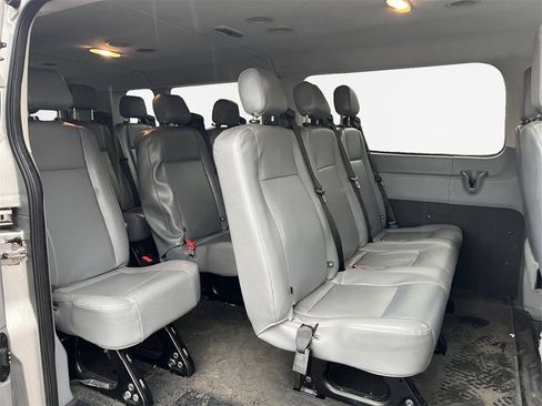 Used 2016 Ford Transit 350 XL image 24