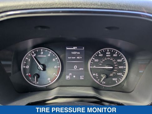 Certified 2025 Subaru Outback Premium image 25