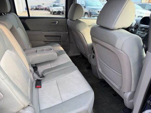 Used 2015 Honda Pilot LX image 13