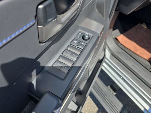 Used 2026 Toyota Tundra Platinum AWD/4WD image 31
