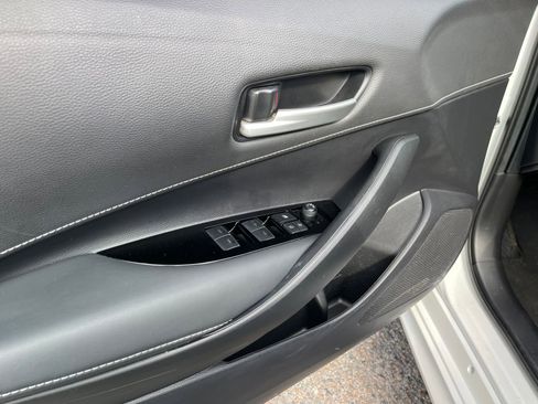 Used 2023 Toyota Corolla SE image 12