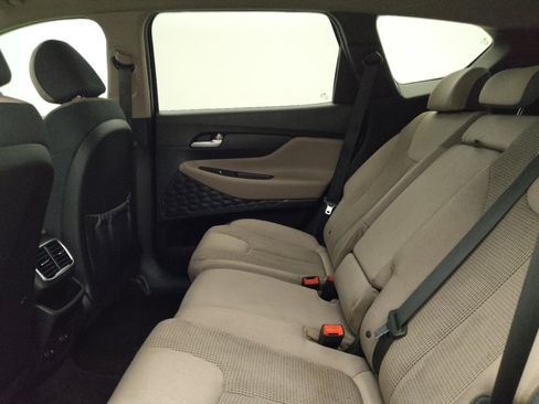 Used 2020 Hyundai Santa Fe SE FWD image 18