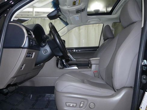 Used 2022 Lexus GX 460 Premium image 22