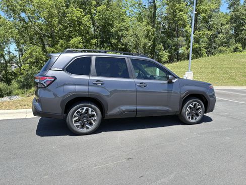 New 2026 Subaru Forester Premium AWD/4WD image 8