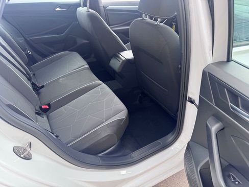 Used 2025 Volkswagen Jetta Sport image 21