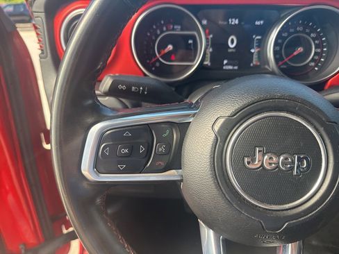 Used 2020 Jeep Gladiator Rubicon image 16