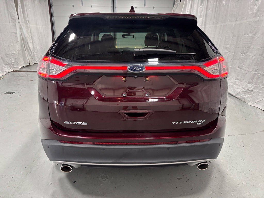 Used 2018 Ford Edge Titanium w/ Equipment Group 301A AWD/4WD image 6