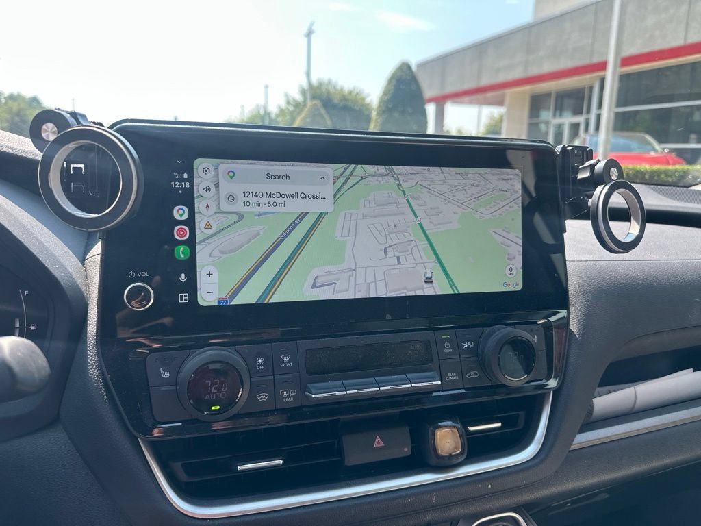 Used 2026 Toyota Grand Highlander AWD Hybrid image 13
