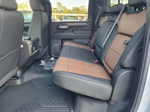 New 2026 Chevrolet Silverado 2500 High Country w/ Technology Package AWD/4WD image 25