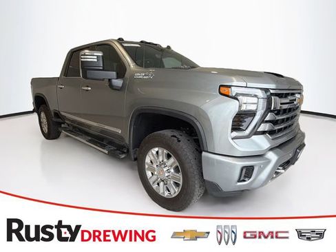 Used 2024 Chevrolet Silverado 3500 High Country w/ High Country Premium Package AWD/4WD image 1