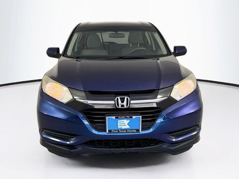 Used 2016 Honda HR-V LX image 2