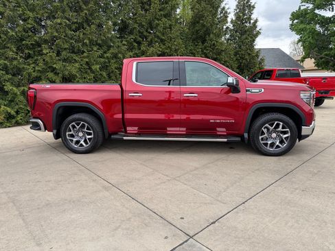 New 2026 GMC Sierra 1500 SLT w/ SLT Convenience Package AWD/4WD image 32