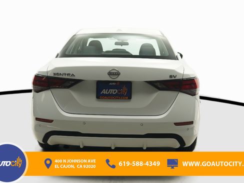 Used 2024 Nissan Sentra SV FWD image 12