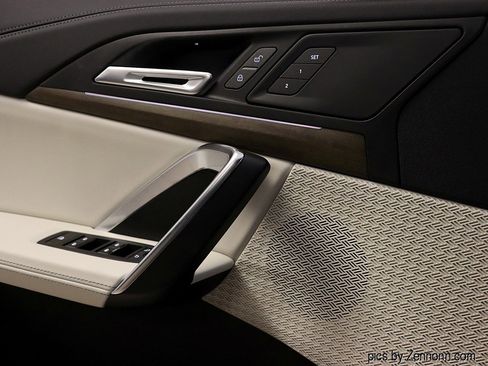 New 2026 BMW X1 xDrive28i w/ Technology Package image 26