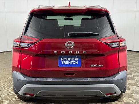 Used 2023 Nissan Rogue SV w/ SV Premium B Package AWD/4WD image 12