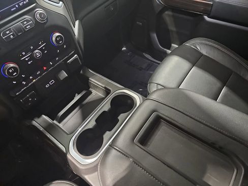 Used 2019 Chevrolet Silverado 1500 LT Trail Boss AWD/4WD image 26