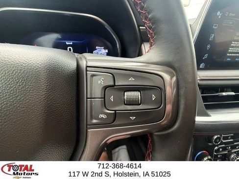Certified 2024 Chevrolet Suburban RST w/ Luxury Package AWD/4WD image 27