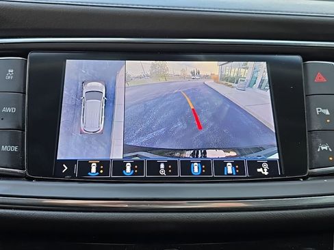 Used 2020 Buick Enclave Avenir w/ Avenir Technology Package image 43