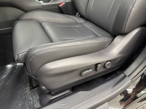 New 2025 Subaru Legacy Limited image 12