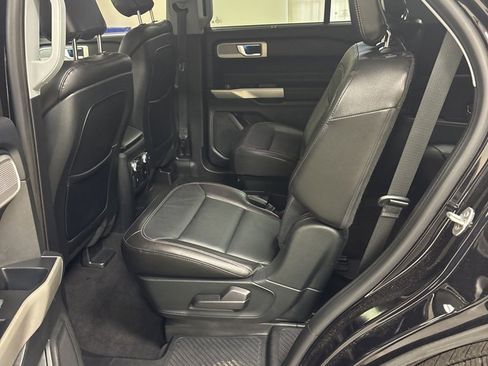 Used 2020 Ford Explorer Limited w/ Class III Trailer Tow Package image 22
