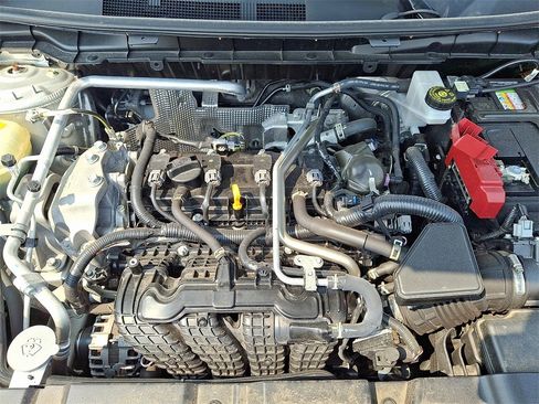 Used 2024 Mitsubishi Outlander ES image 26