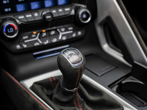 Used 2019 Chevrolet Corvette ZR1 image 68