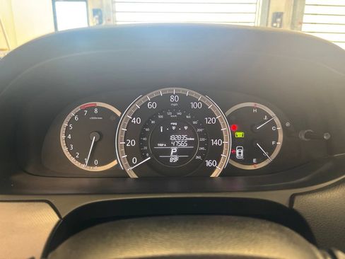 Used 2013 Honda Accord LX image 11