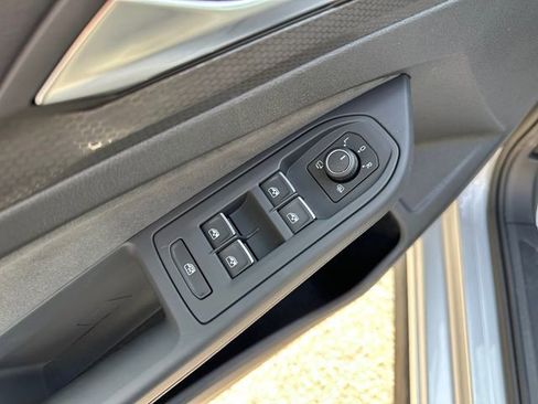 Used 2024 Volkswagen GTI S image 19