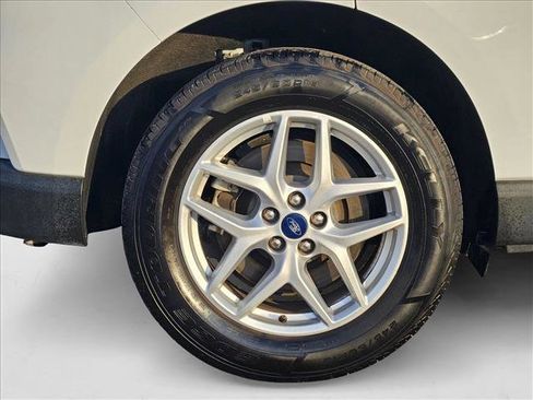 Used 2022 Ford Edge SEL image 21