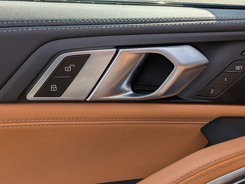 New 2026 BMW X6 xDrive40i image 12