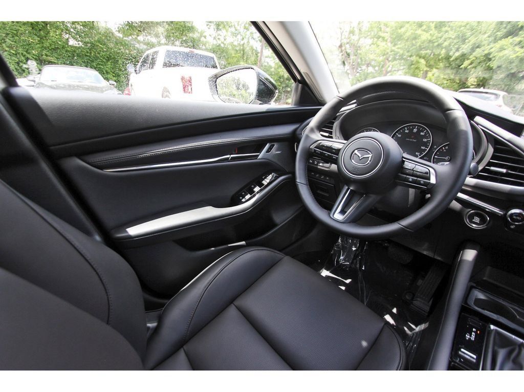 New 2026 MAZDA MAZDA3 2.5 Turbo Sedan w/Premium Plus AWD/4WD image 7
