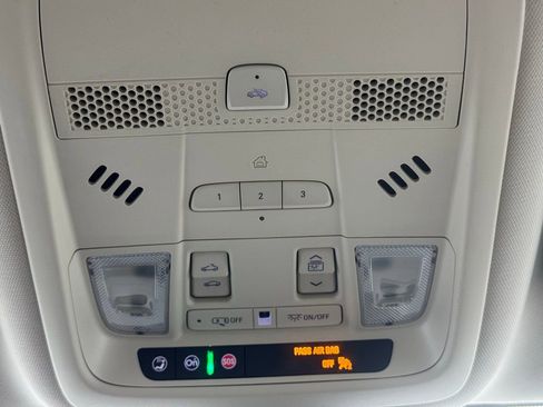 Used 2024 Cadillac XT6 Premium Luxury w/ Technology Package image 38