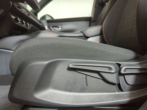 Certified 2026 Honda HR-V Sport image 26