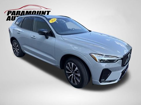 Used 2024 Volvo XC60 B5 Core w/ Protection Package Premier AWD/4WD image 3